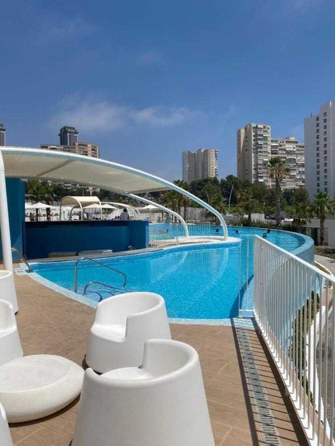 Sunset Waves Sea View Apartments เบนิดอร์ม ภายนอก รูปภาพ