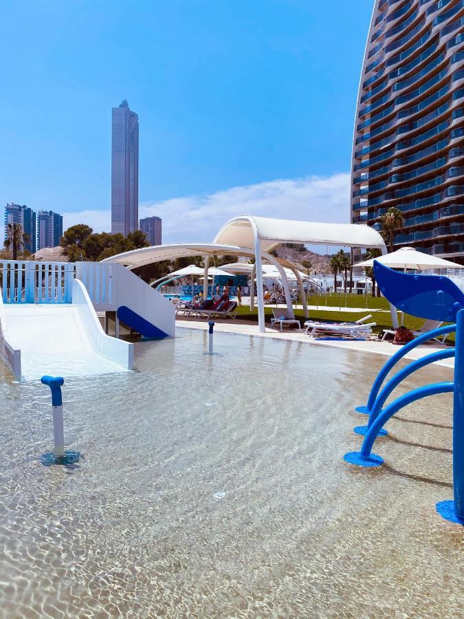 Sunset Waves Sea View Apartments เบนิดอร์ม ภายนอก รูปภาพ