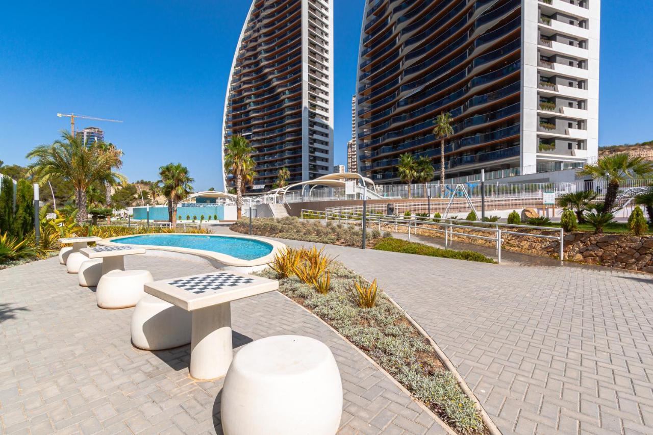 Sunset Waves Sea View Apartments เบนิดอร์ม ภายนอก รูปภาพ