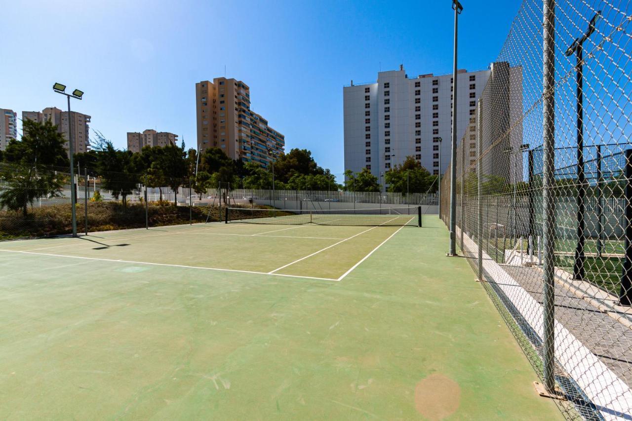Sunset Waves Sea View Apartments เบนิดอร์ม ภายนอก รูปภาพ