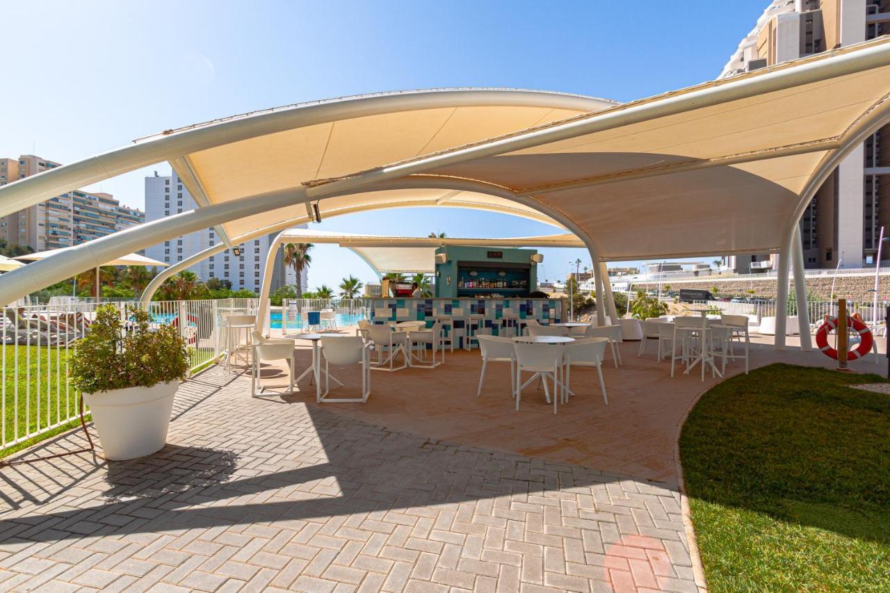 Sunset Waves Sea View Apartments เบนิดอร์ม ภายนอก รูปภาพ