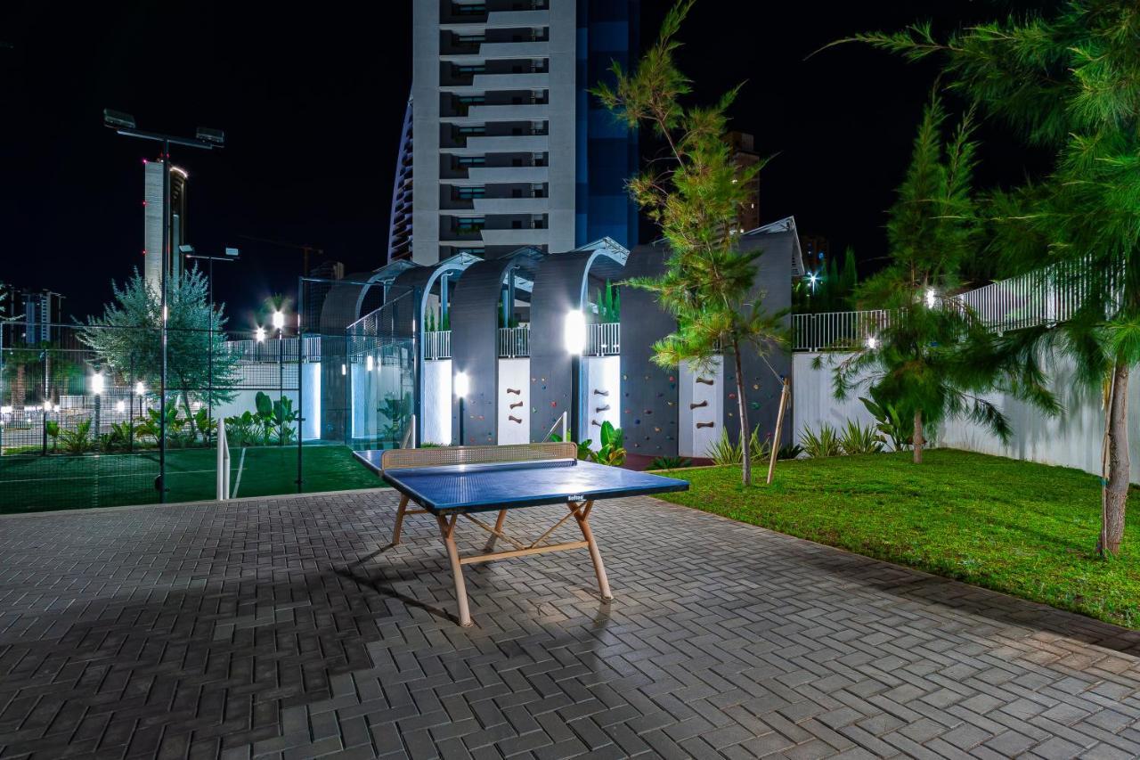Sunset Waves Sea View Apartments เบนิดอร์ม ภายนอก รูปภาพ