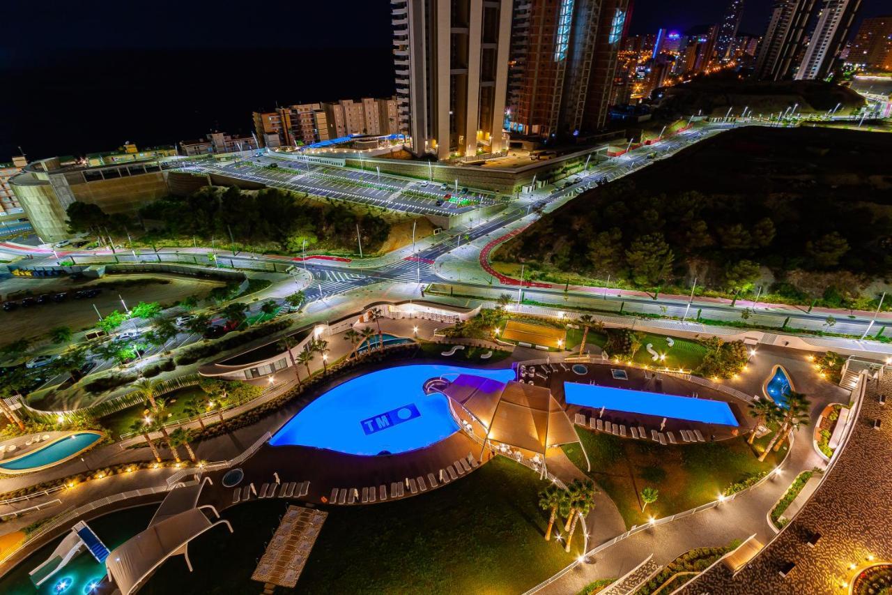 Sunset Waves Sea View Apartments เบนิดอร์ม ภายนอก รูปภาพ