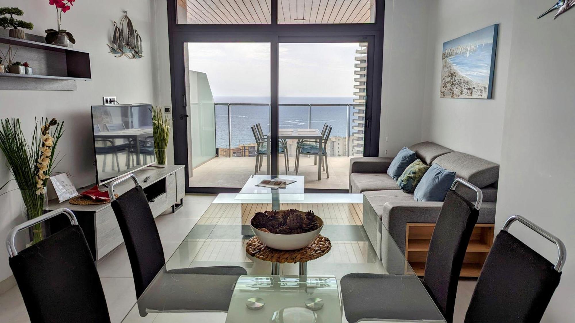 Sunset Waves Sea View Apartments เบนิดอร์ม ภายนอก รูปภาพ