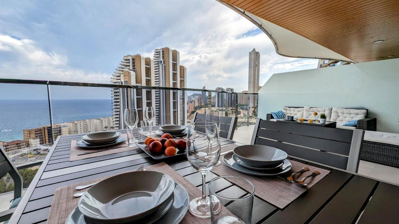 Sunset Waves Sea View Apartments เบนิดอร์ม ภายนอก รูปภาพ