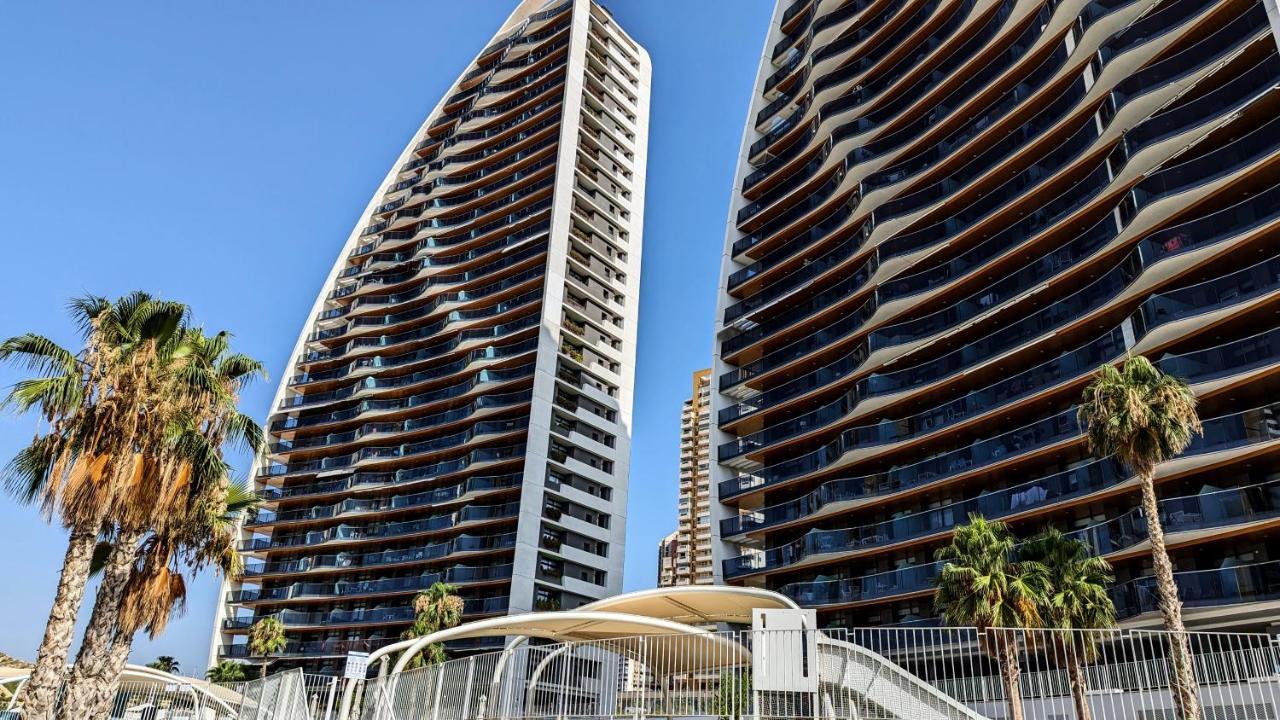 Sunset Waves Sea View Apartments เบนิดอร์ม ภายนอก รูปภาพ