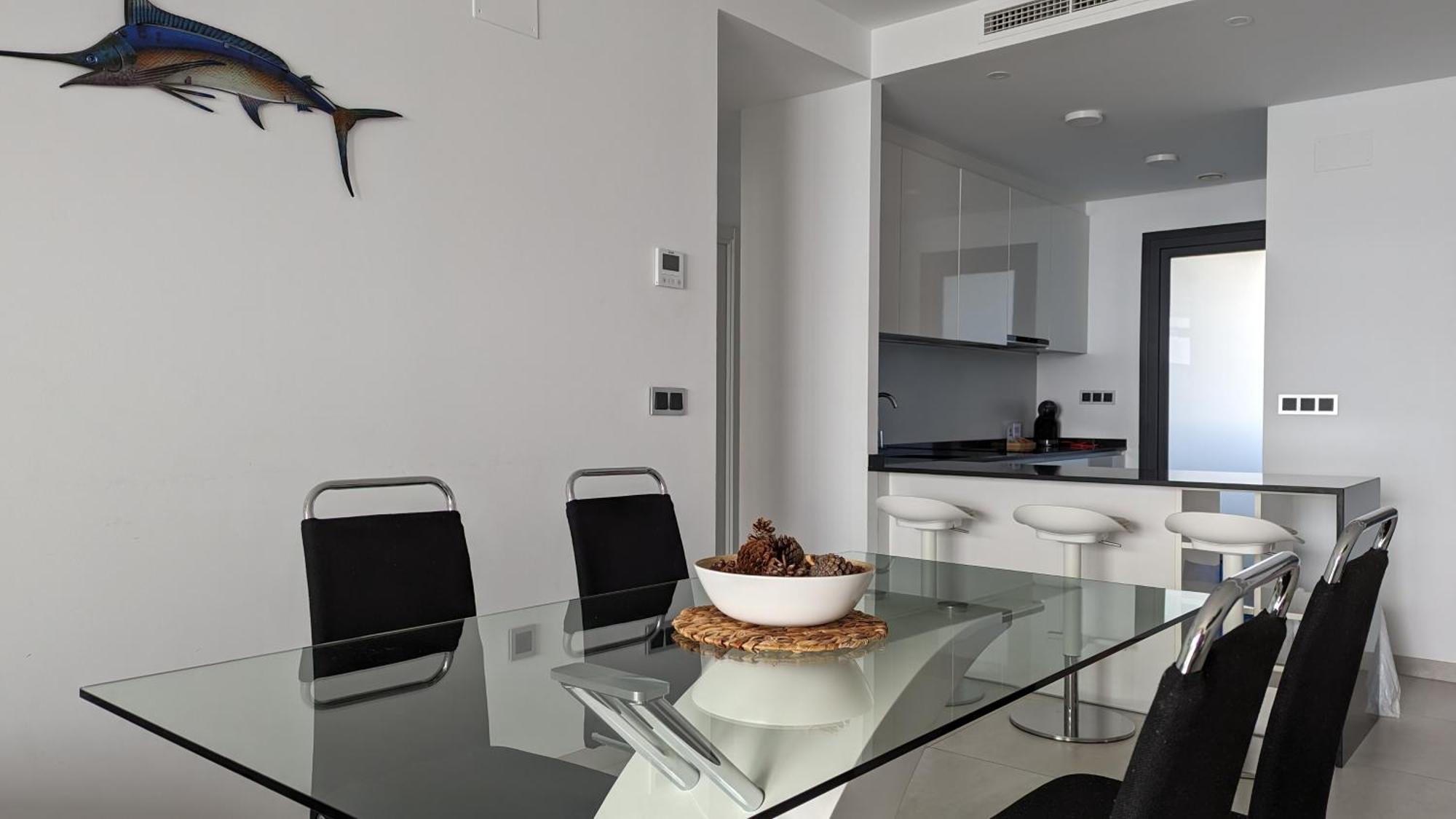 Sunset Waves Sea View Apartments เบนิดอร์ม ภายนอก รูปภาพ
